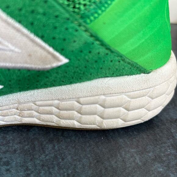 New Balance Red Auerbach Boston Celtics Commerative Sneakers Size 10.5 main image 4